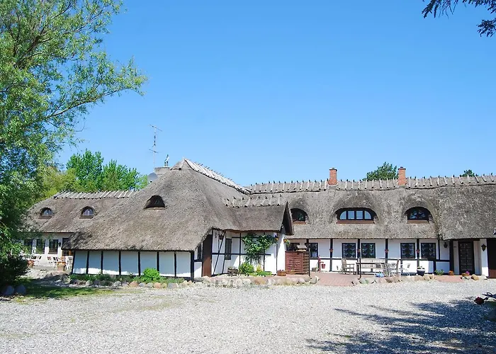 Den Gamle Digegaard Inn *